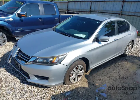 2013 Honda Accord Lx z USA, uszkodzony, nr VIN 1HGCR2F33DA234344